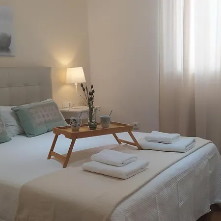 Sherryflat C/larga Apartment