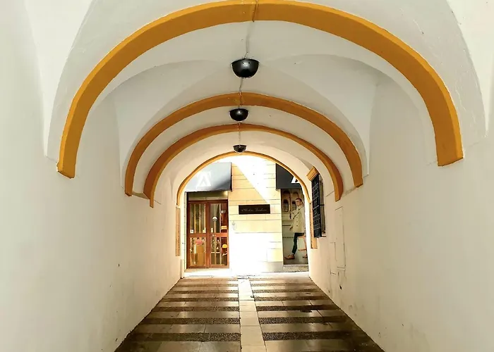 Sherryflat C/larga Apartmán